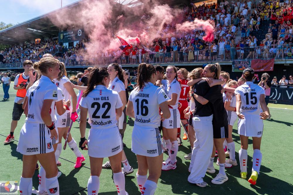 Amsterdam landskampioen na shootouts